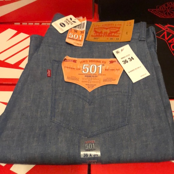 Levi’s 501 - Picture 1 of 3